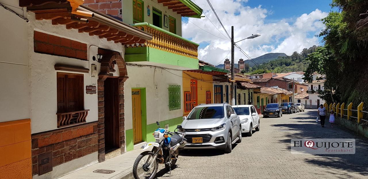 El Quijote Apartahotel Jericoc  Bagian luar foto